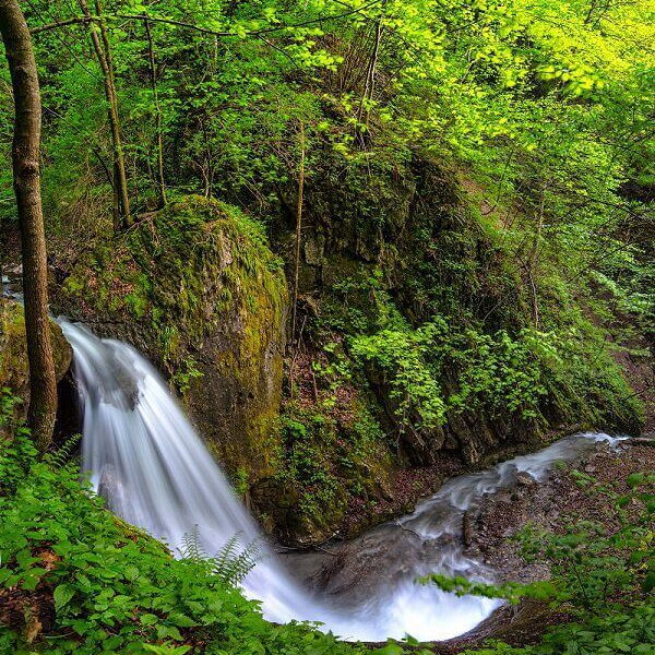 Der Pillerwasserfall in voller Pracht.