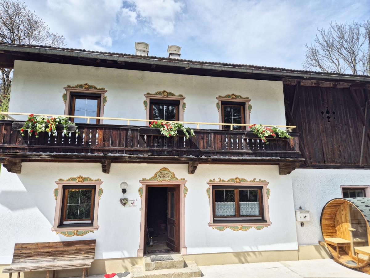 Alpenrehblick am Karwendelgebirge